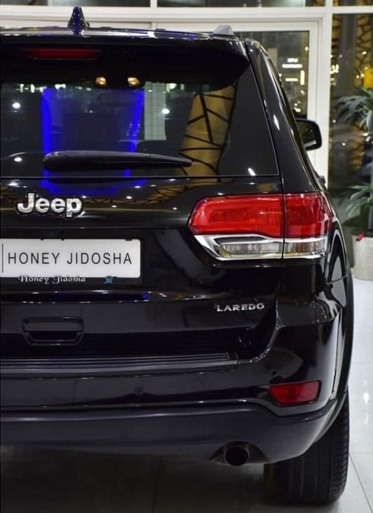 Jeep Grand Cherokee LAREDO EXCELLENT DEAL for our Jeep Grand Cherokee 4x4 (2018 Model) in Black Color GCC Specs