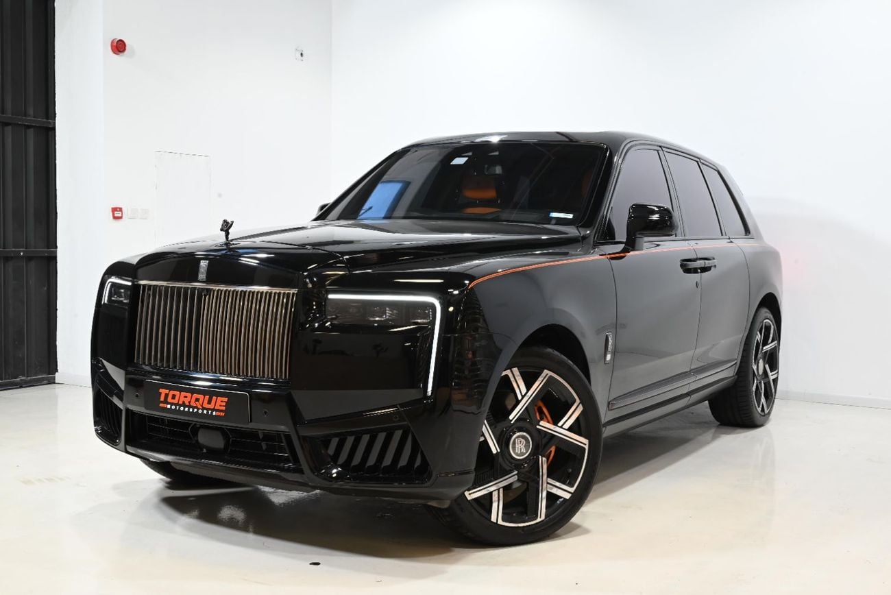 رولز رويس كولينان BLACK BADGE رولز رويس كولينان بلاك بادج 2021، بتصميم مُحسّن، ضمان رولز رويس حتى مايو 2027، سجل صيانة رولز رويس،