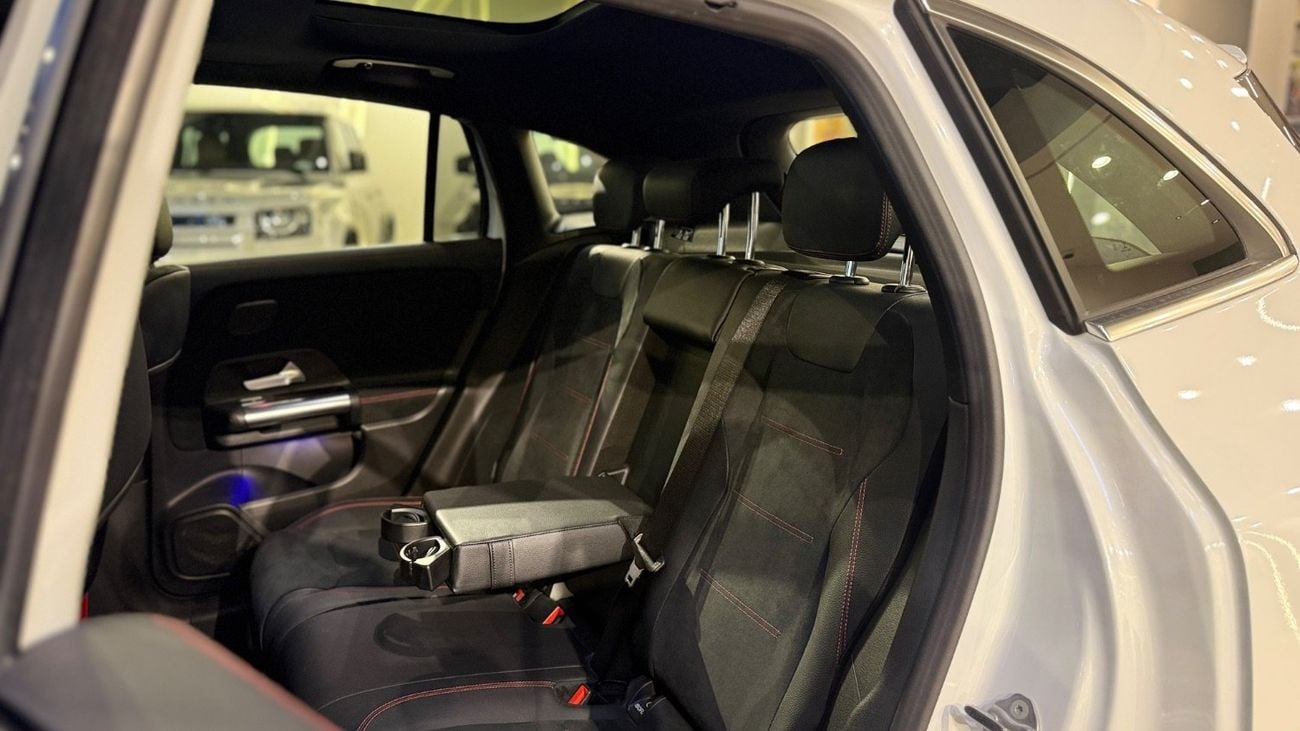 مرسيدس بنز GLA 45 AMG ستاندارد