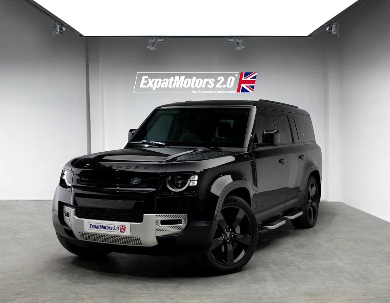 Land Rover Defender Warranty + Service Package • FDSH • GCC Spec