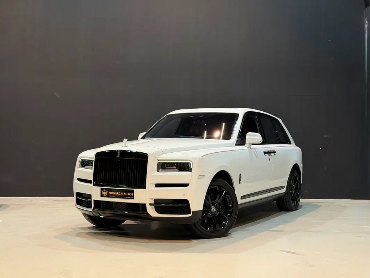 Rolls Royce Cullinan VIP EDITION GCC FHS 1 YEAR WARRANTY