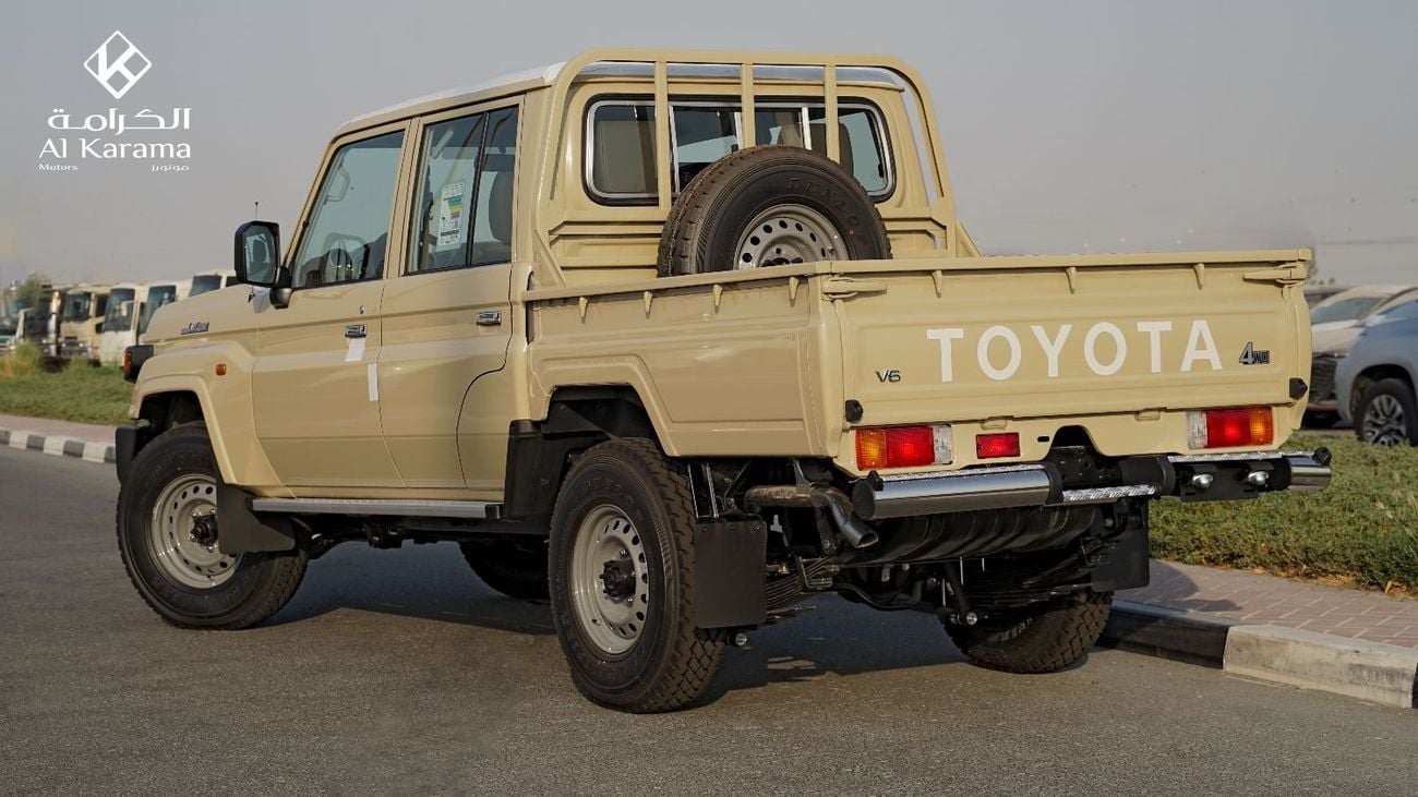 تويوتا لاند كروزر بيك آب 4.0L DC AT - محرك ديزل مع ناقل حركة أوتوماتيكي - قفل تفاضلي - مرايا ونوافذ كهربائية - مشغل وسائط بشاشة لمس