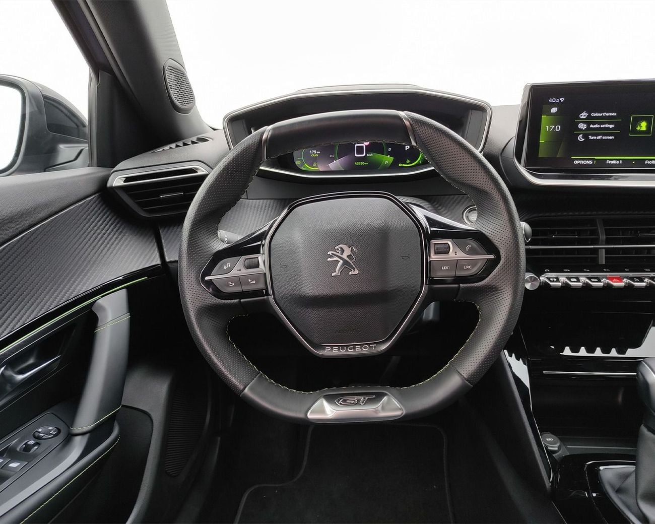 Peugeot 2008 GT l GCC Specs | 2 Keys | AED 1,175 / Monthly