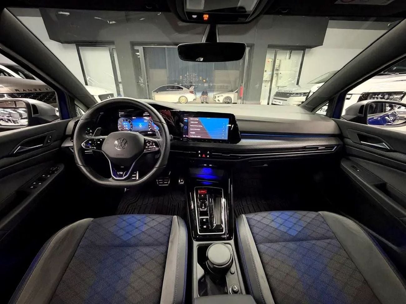 Volkswagen Golf R - PERFORMANCE