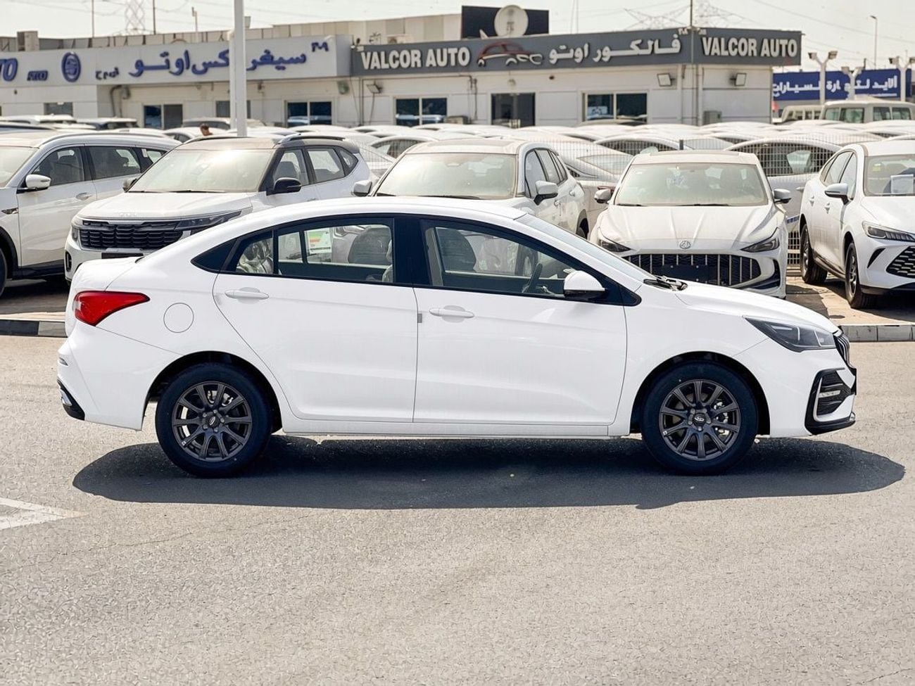 Chery Arrizo 5 ARRIZO 5 1.5L STD 2027 CHERY ARRIZO 5 STD 1.5L - EXPORT PRICE