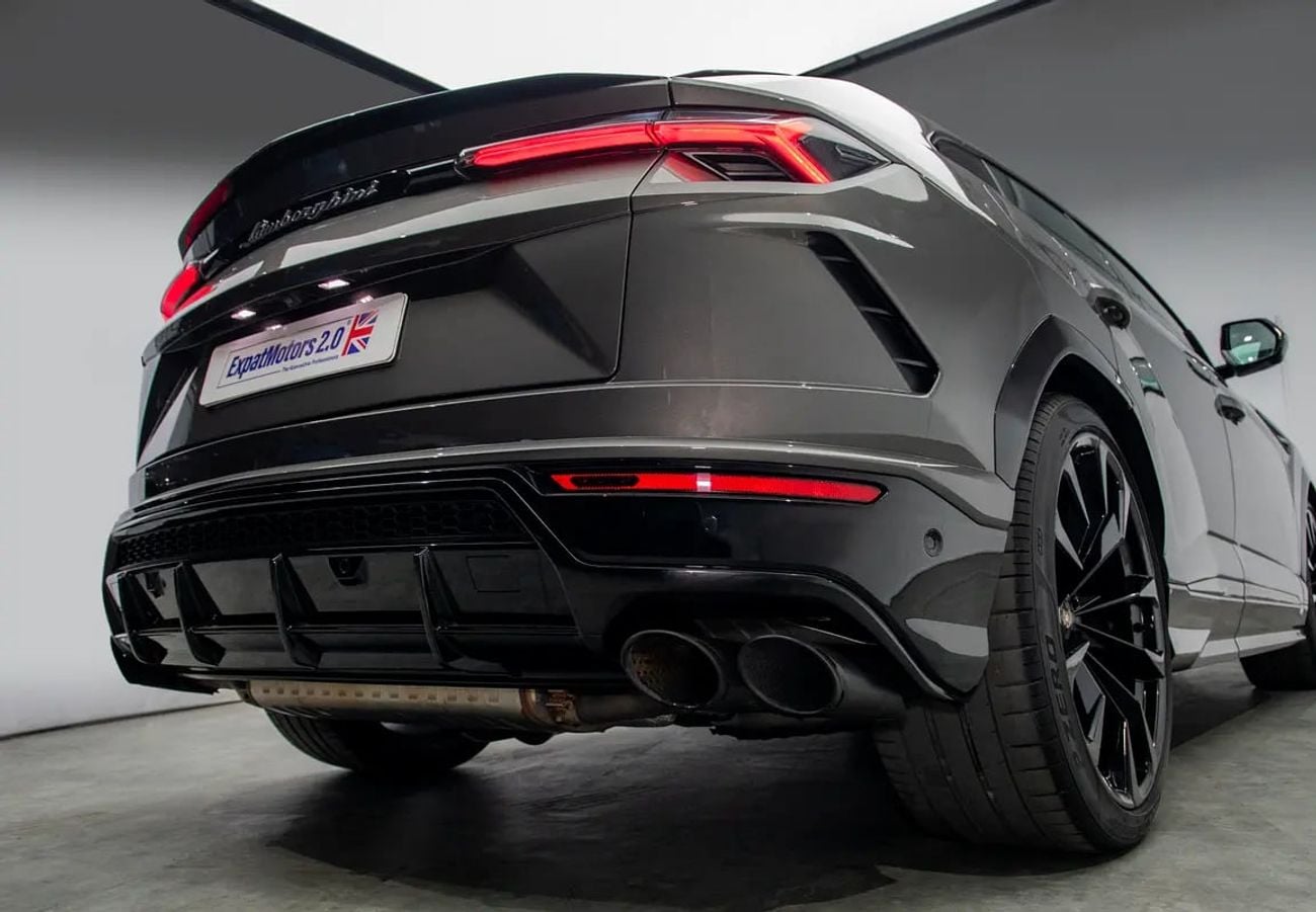 Lamborghini Urus STANDARD Massive Specification • Warranty + Service Contract • FDSH • GCC