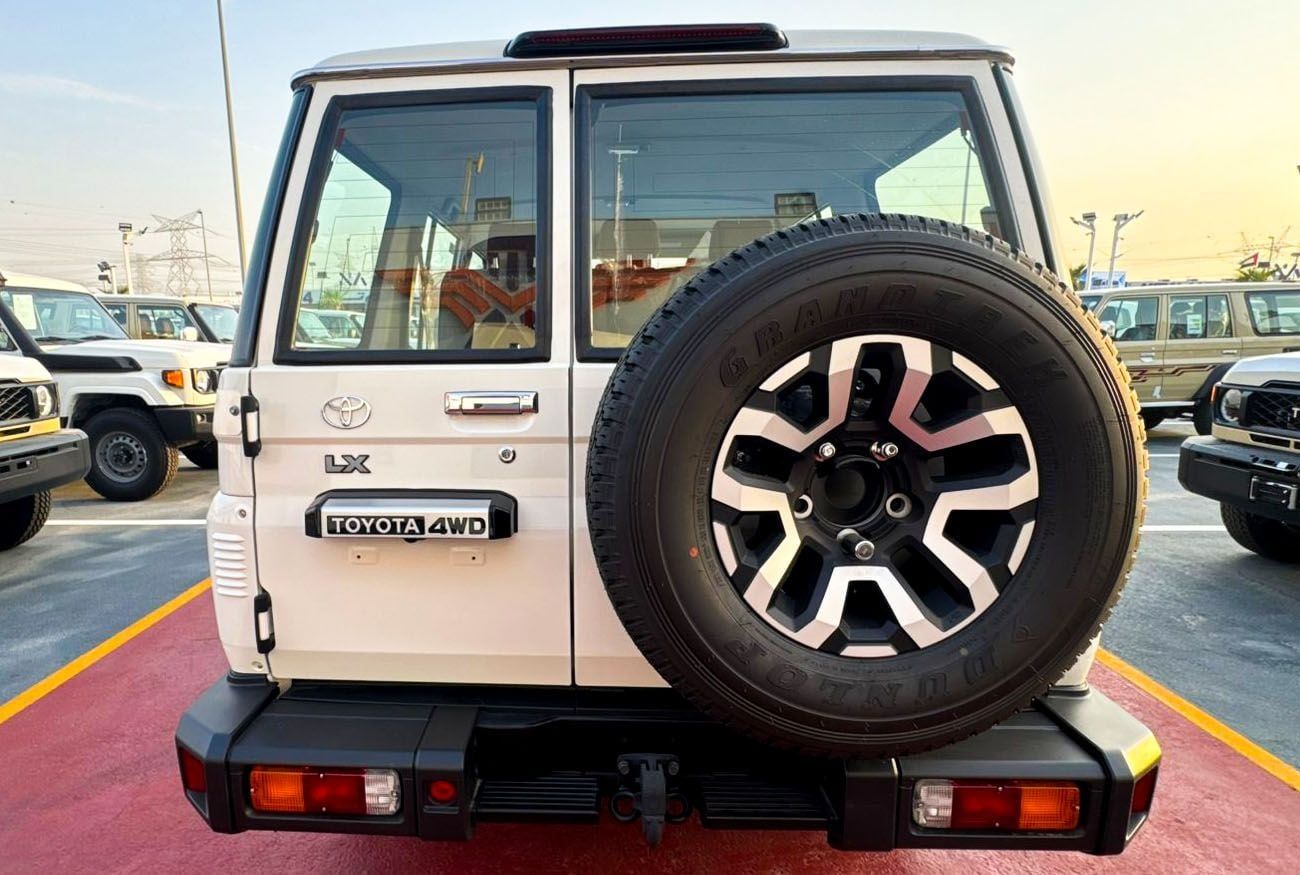 Toyota Land Cruiser 70 LC76 LX