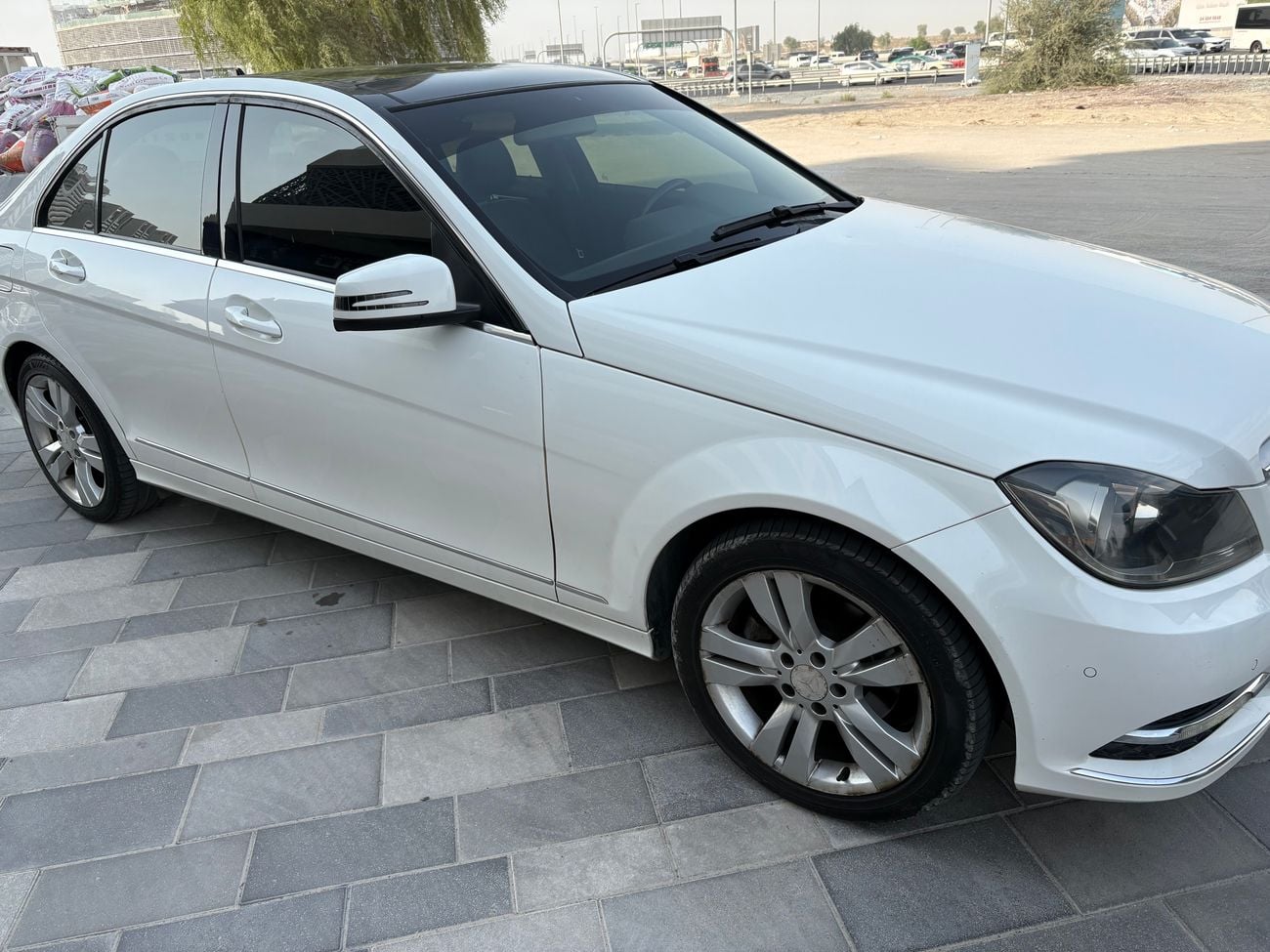 Mercedes Benz C200 AVANTGARDE BUSINESS