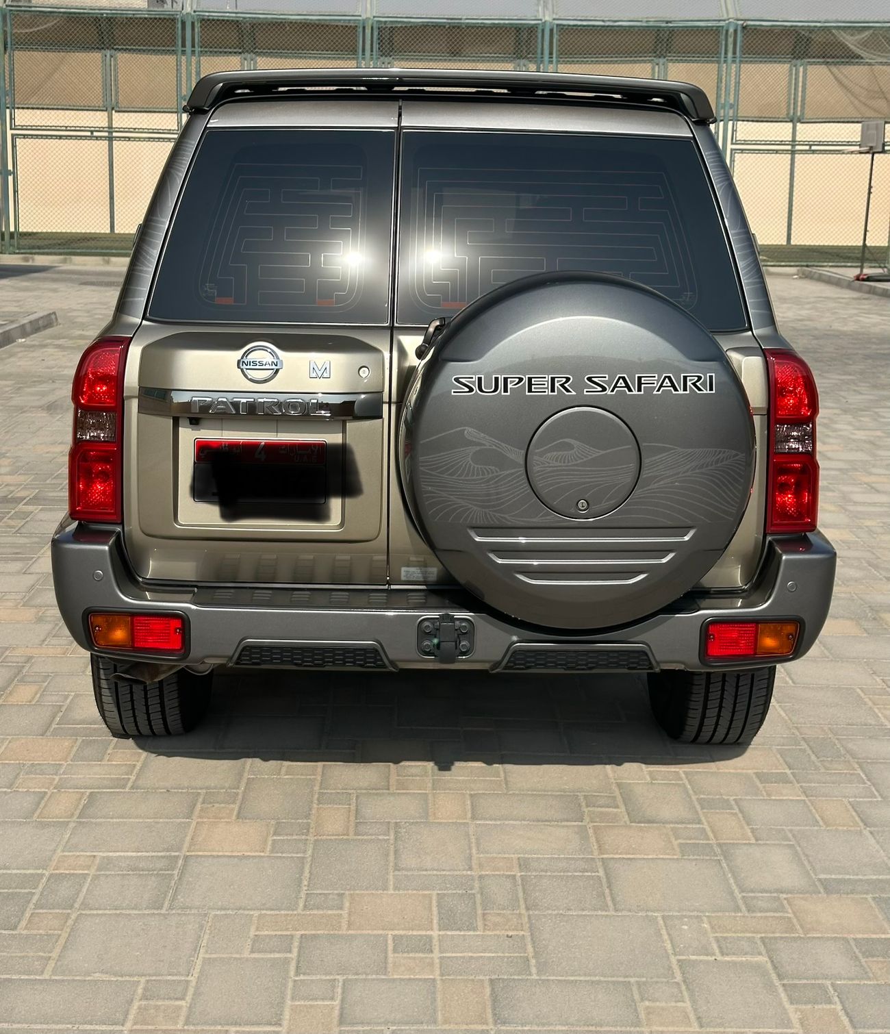 Nissan Patrol SUPER SAFARI