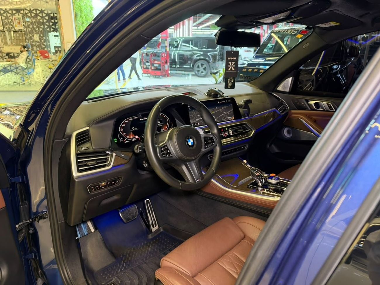 BMW X5 M50i EXCLUSIVE 2020 BMW X5 M50i xDrive - GCC Specs - Dealership Warranty till 27