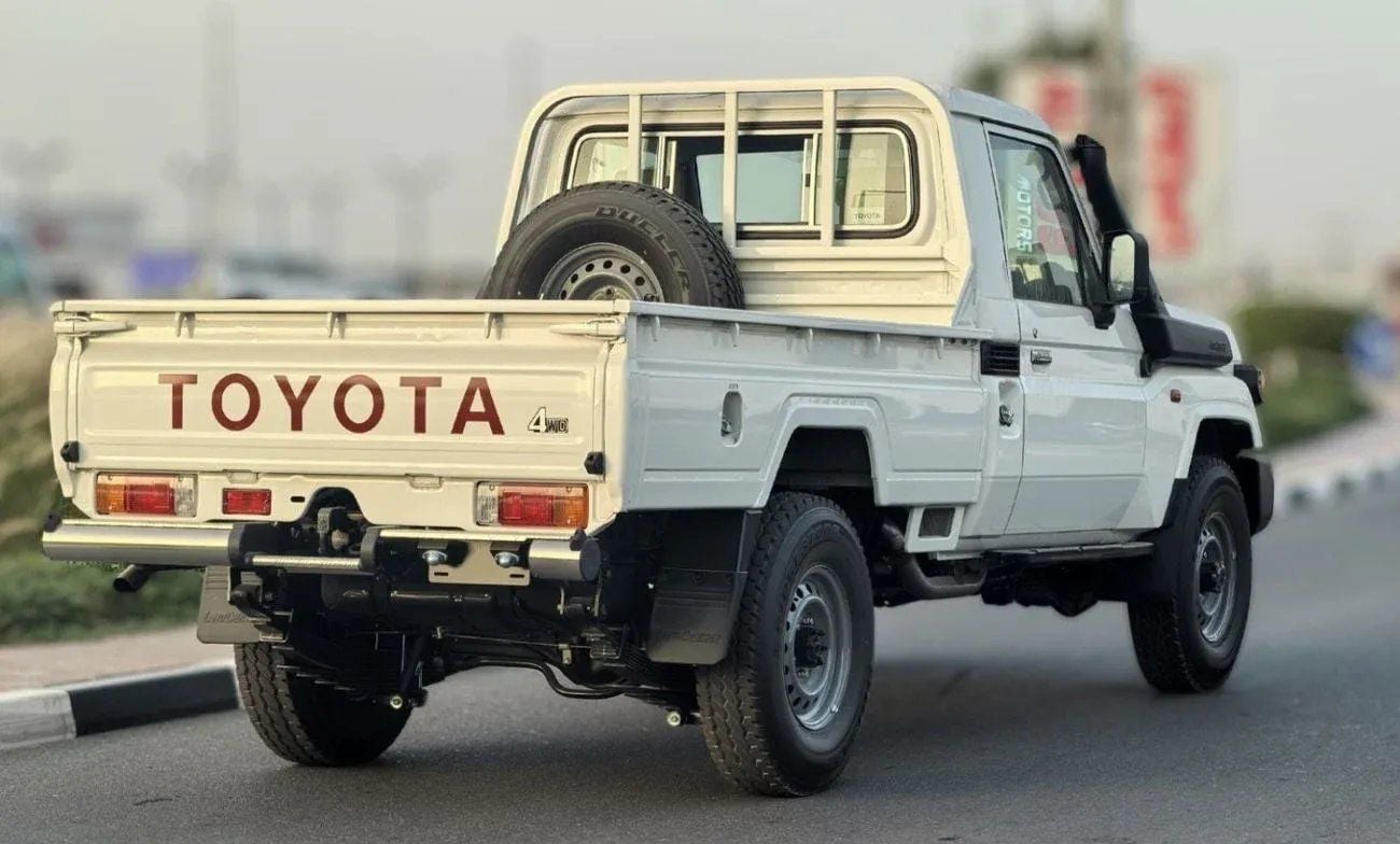 تويوتا لاند كروزر بيك آب 79 SERIES TOYOTA LAND CRUISER PICKUP LC79 / SINGLE CABIN | 2.8L V6 DIESEL | M/T | SNORKEL | 4WD | MY2025