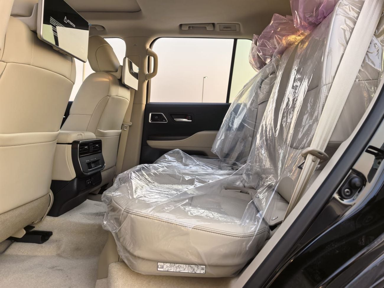 Toyota Land Cruiser GXR LC300 GXR TWIN TURBO | 3.5L V6 PETROL | POWER WITH LEATHER SEATS | JBL SPEAKERS | RADAR | HEADRESR