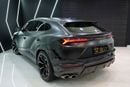 Lamborghini Urus PERFORMANTE 2024 Urus Performante, Full Carbon Pack, Rear Entertainment, Akrapovic Exhaust, Dealer Warr + Serv!!