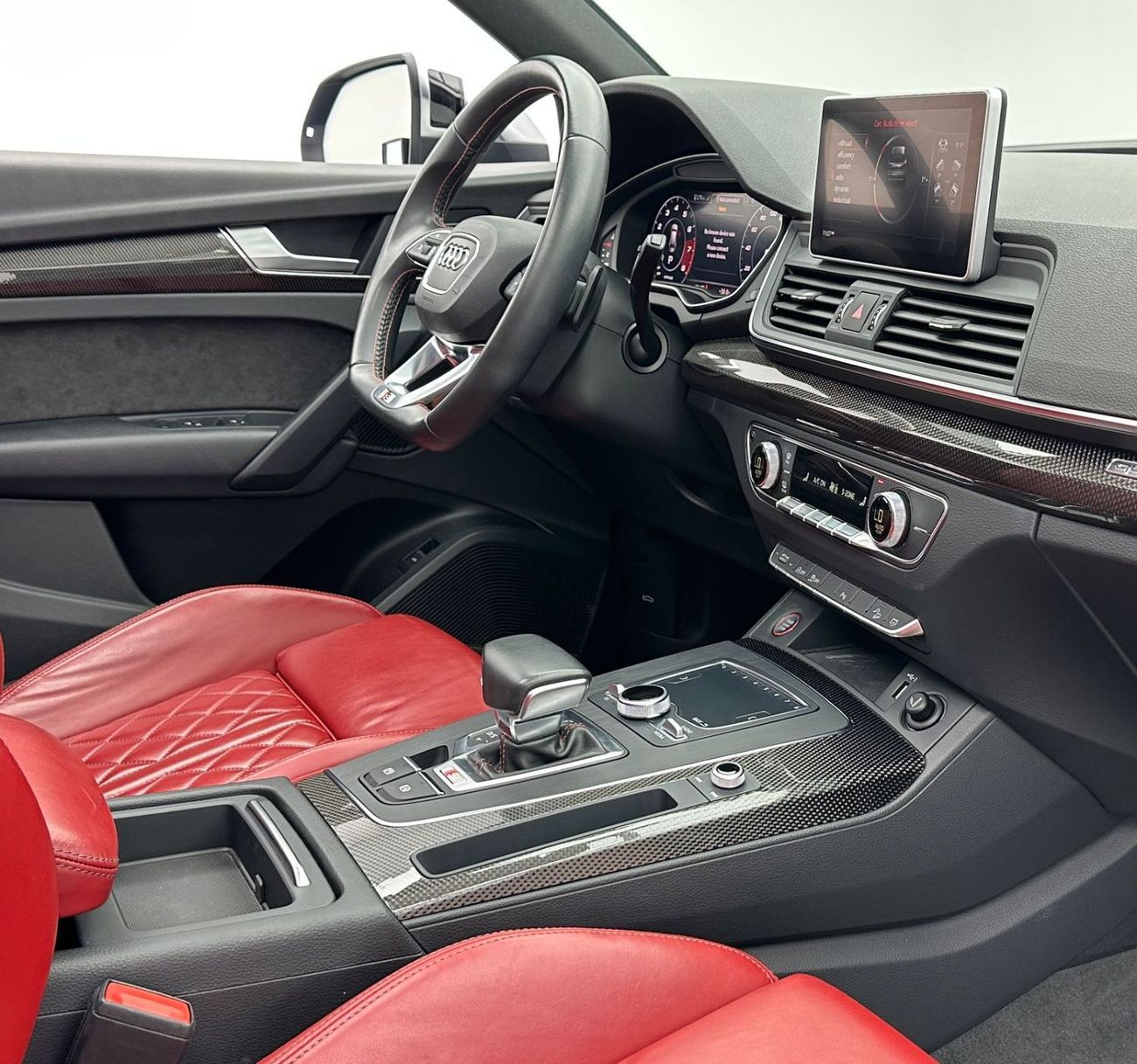 Audi SQ5 STANDARD STD 2020 Audi SQ5 Quattro, 1 Year Unlimited Km Warranty, Full Audi Service History, GCC