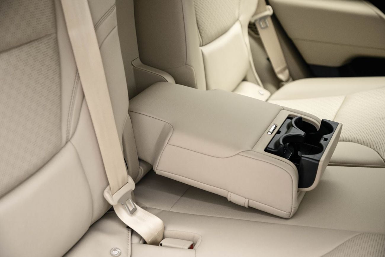 Toyota Land Cruiser VX 3.5L - White Inside Beige | Export Only