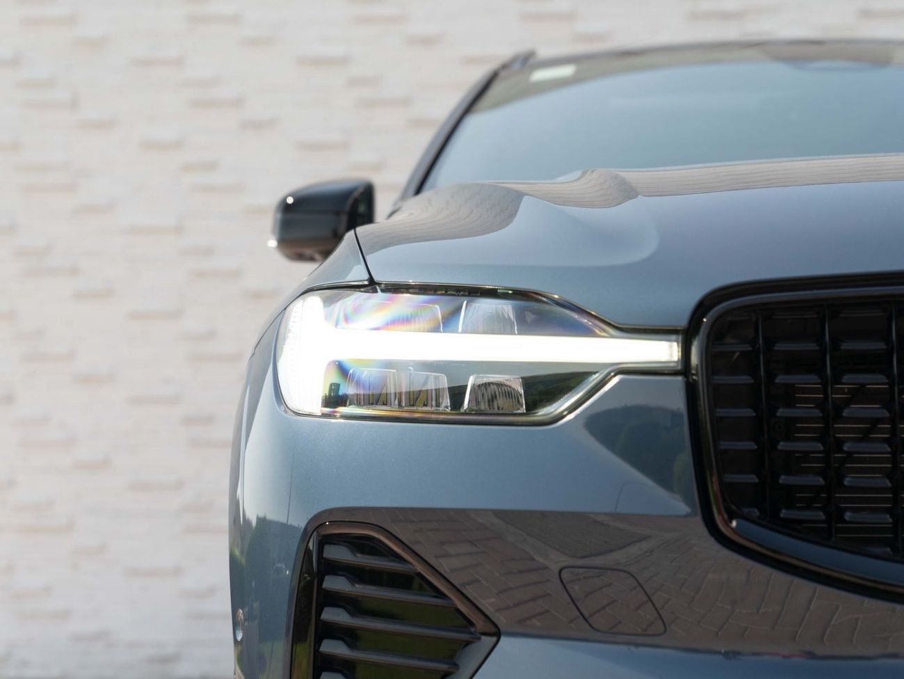 Volvo XC60 ULTIMATE DARK Volvo XC60 B5 2024 GCC specs