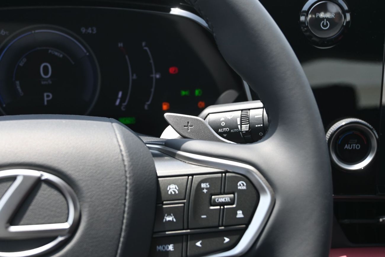 Lexus NX 350h PREMIER 2.5L Hybrid AWD, Color Sonic Titanium