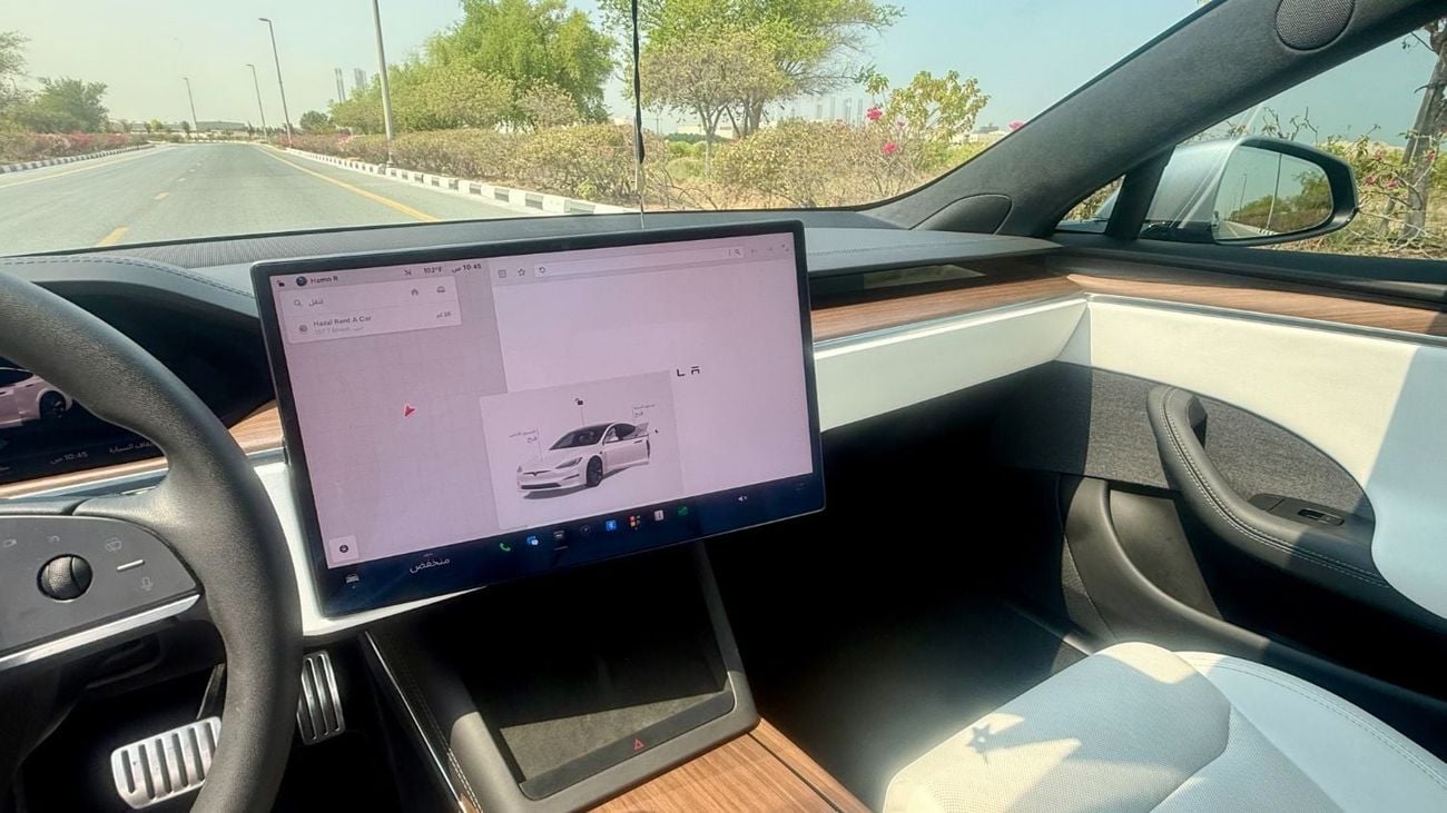 Tesla Model S LONG RANGE