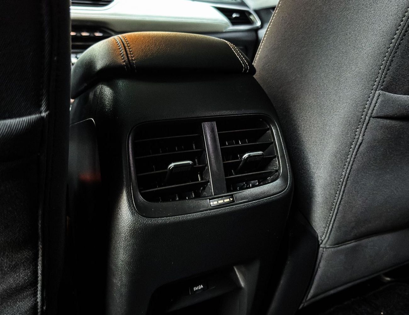 Chevrolet Captiva PREMIER Chevrolet Captiva Premier 2023 | 1.5L V4 | GCC Specs | Accident-Free | Excellent Condition | AED 655
