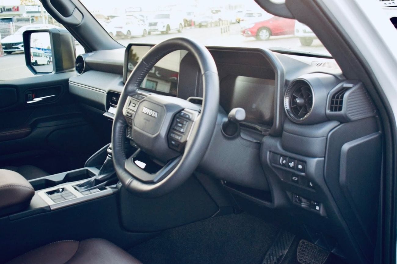 Toyota Prado ADVENTURE RHD