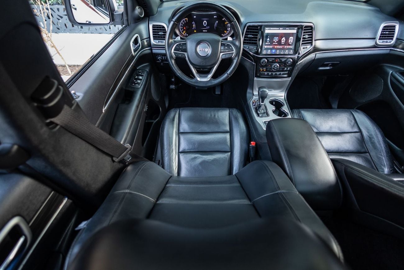 Jeep Grand Cherokee LIMITED Jeep Grand Cherokee Limited 2021 GCC | Warranty