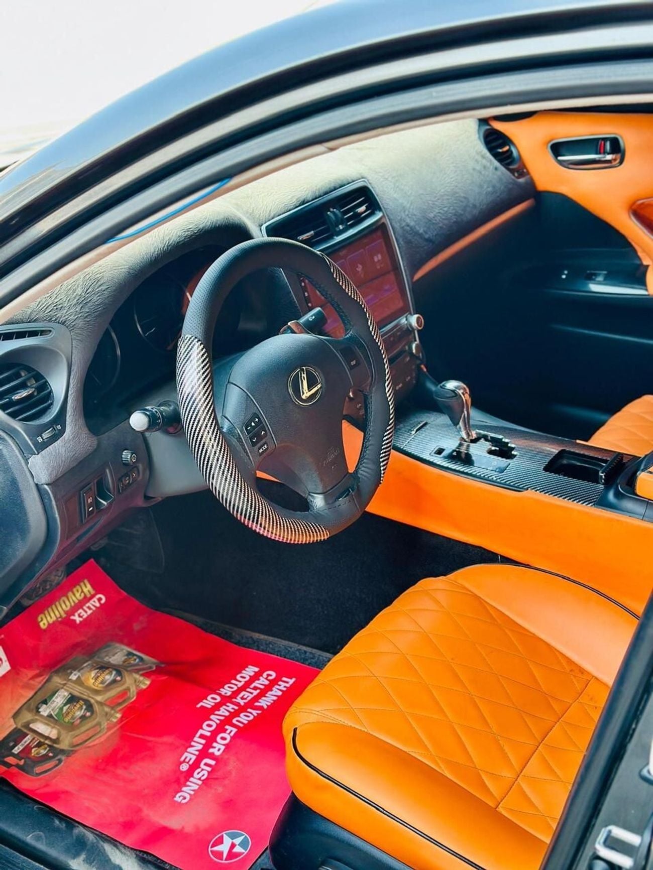 لكزس IS 250 PREMIER
