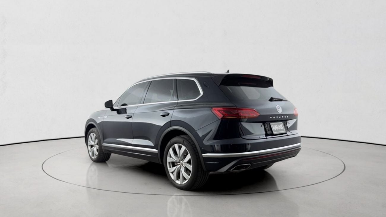Volkswagen Touareg HIGHLINE | Guaranteed Warranty | 0 Down Payment
