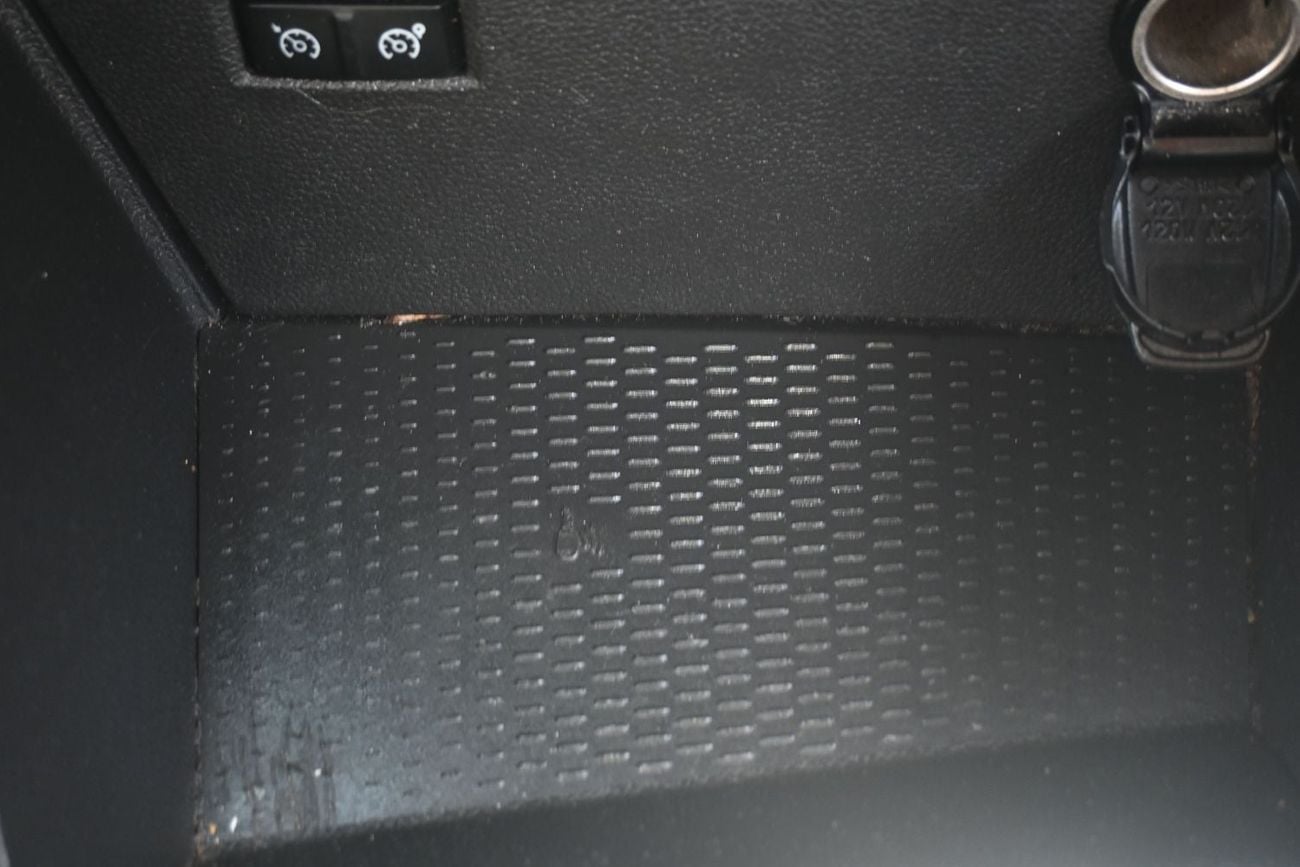 Renault Duster PE