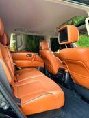 Nissan Patrol LE TITANIUM The large V8 engine