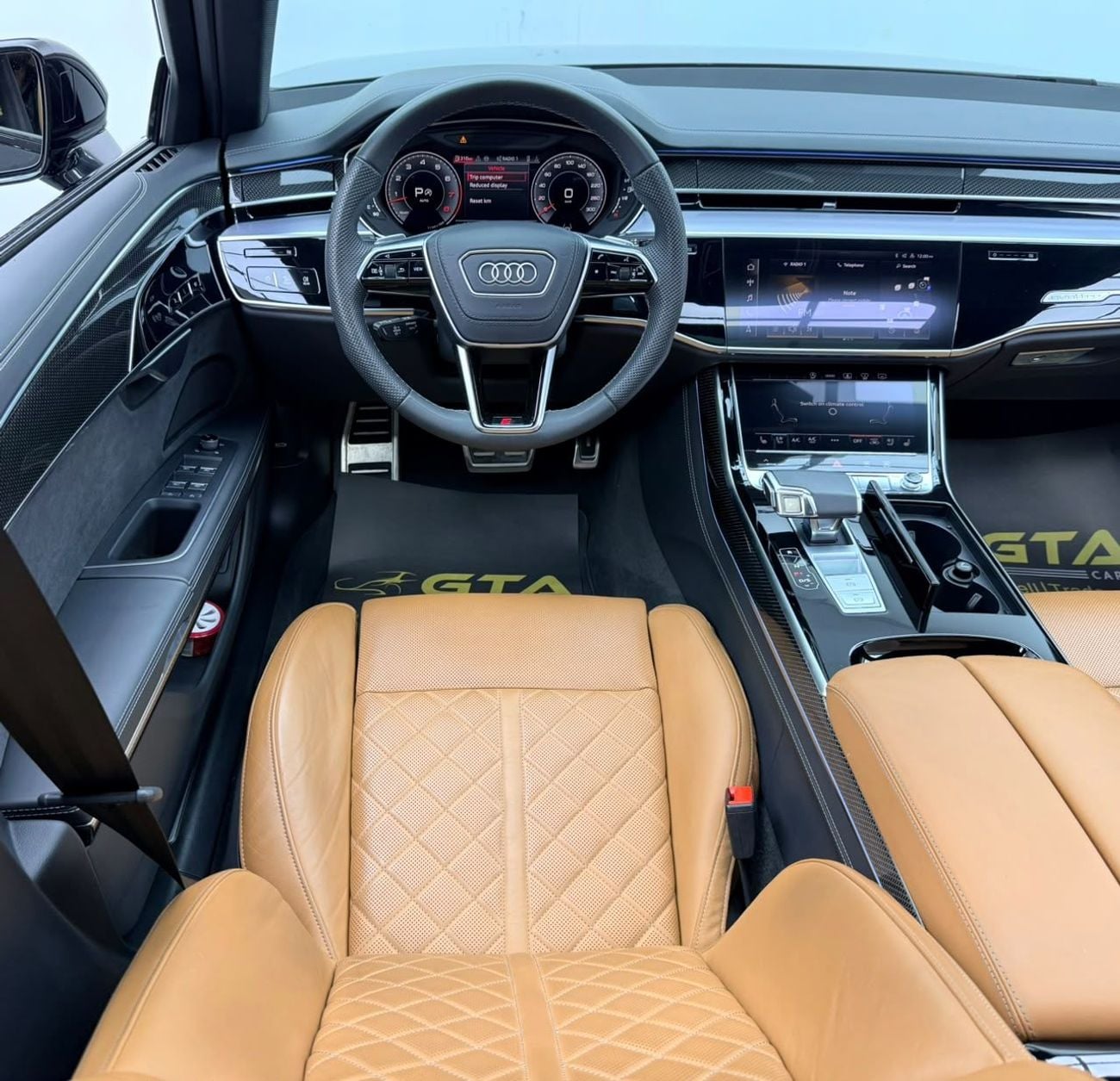 Audi A8 L 55 TFSI HIGH SPEC zaa