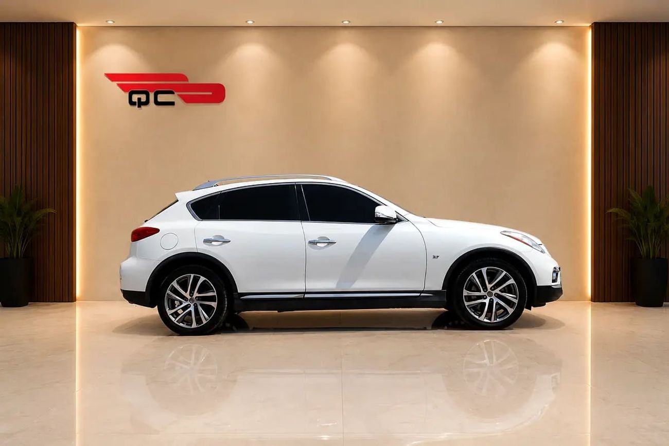 Infiniti QX50 Luxury | GCC Specs | Pristine Condition