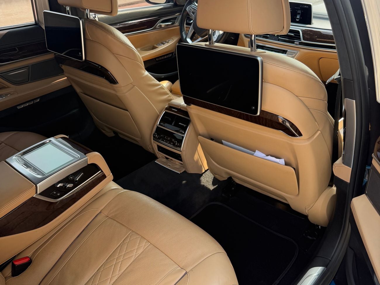 BMW 740Li LUXURY