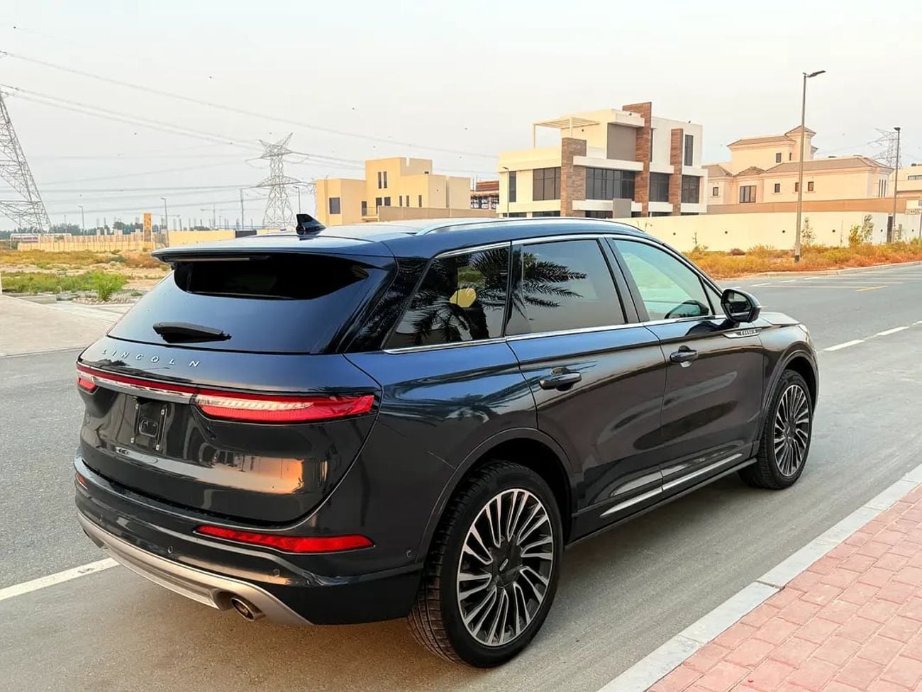 لينكولن كورساير بريمير 2.0L, Panorama! 360 camera! Excellent condition