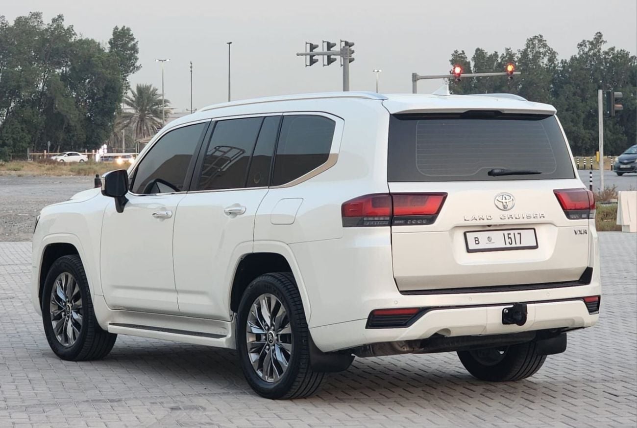 Toyota Land Cruiser VXR