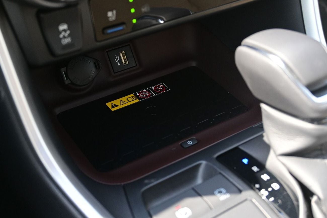 Toyota RAV4 VXR HEV Limited 2.5L Hybrid, AWD, Model 2025 Color White