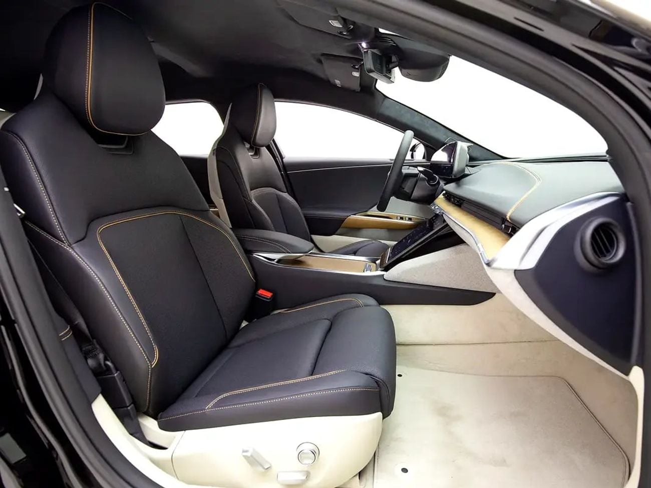 Lucid Air PURE | GCC Spec | With Warranty and Service Contract