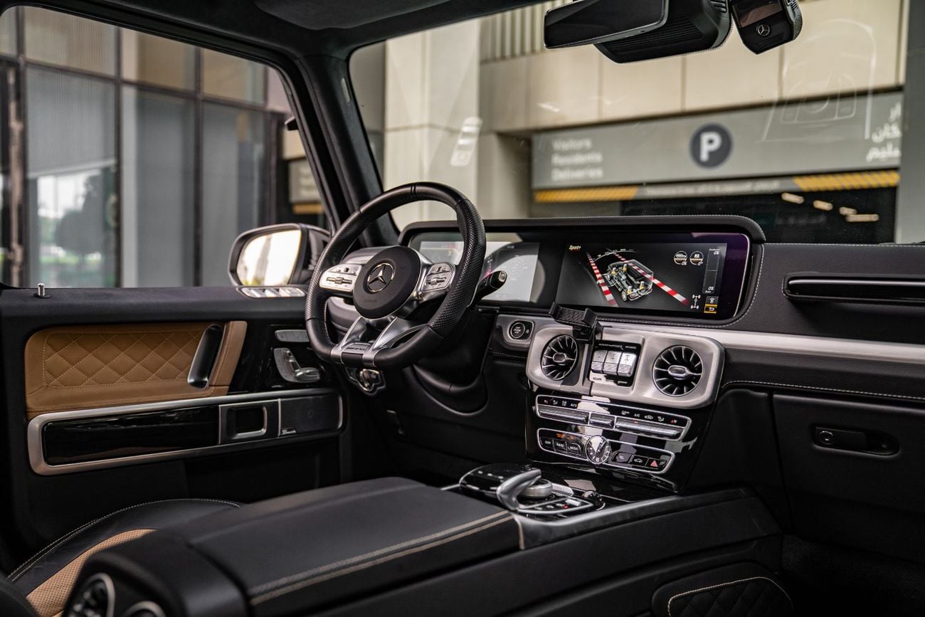 Mercedes Benz G63 AMG STANDARD Night package Clean title 2 keys original paint no accident Completely serviced and ready to go