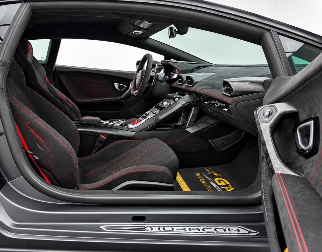 لامبورغيني هوراكان PERFORMANTE