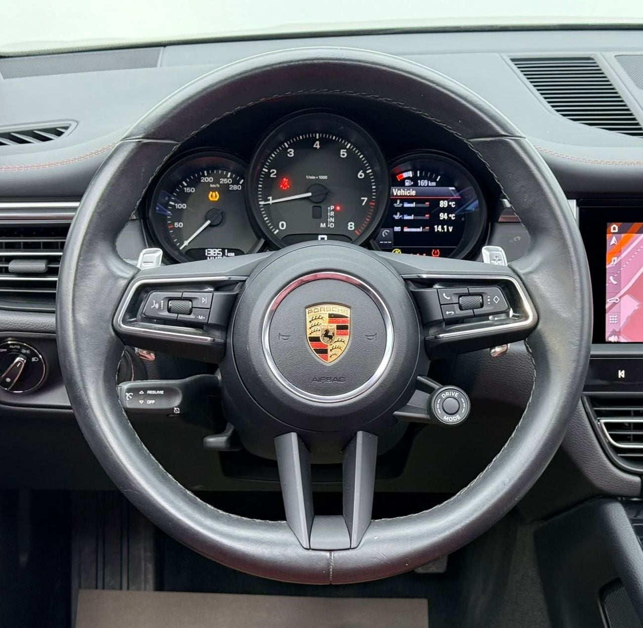 Porsche Macan STANDARD 2022 Porsche Macan, 2027 Porsche Warranty, Full Porsche Service History, Fully Loaded, GCC