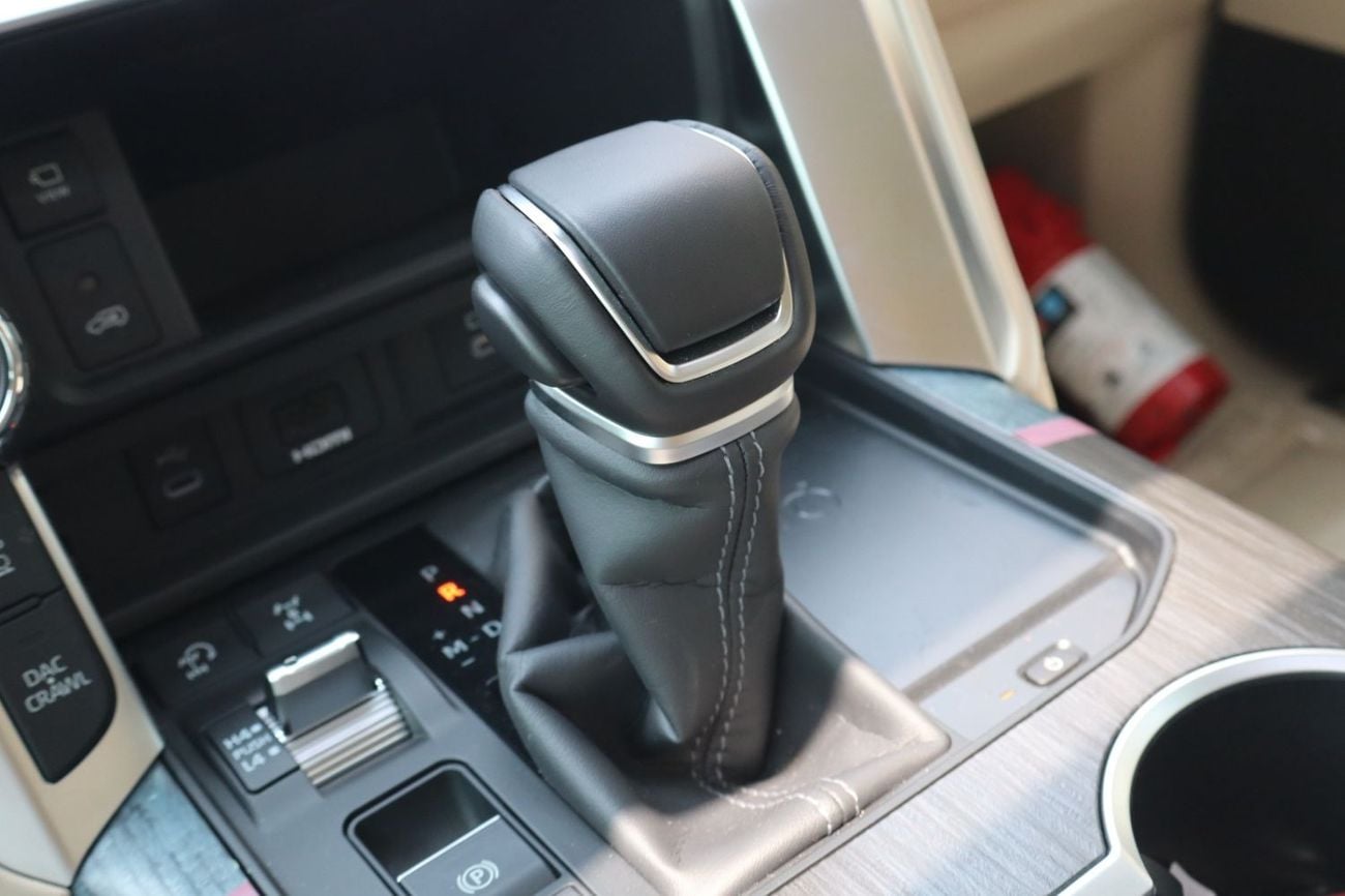 Toyota Land Cruiser VXR