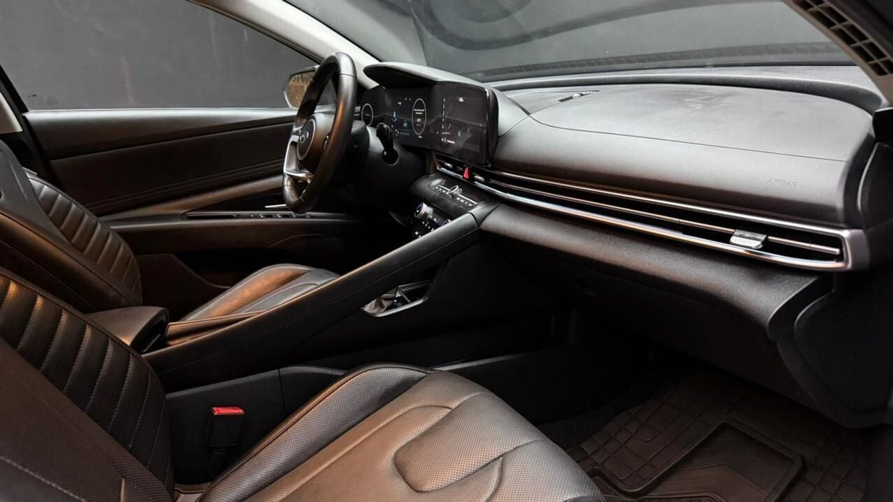 Hyundai Elantra HEV PREMIUM