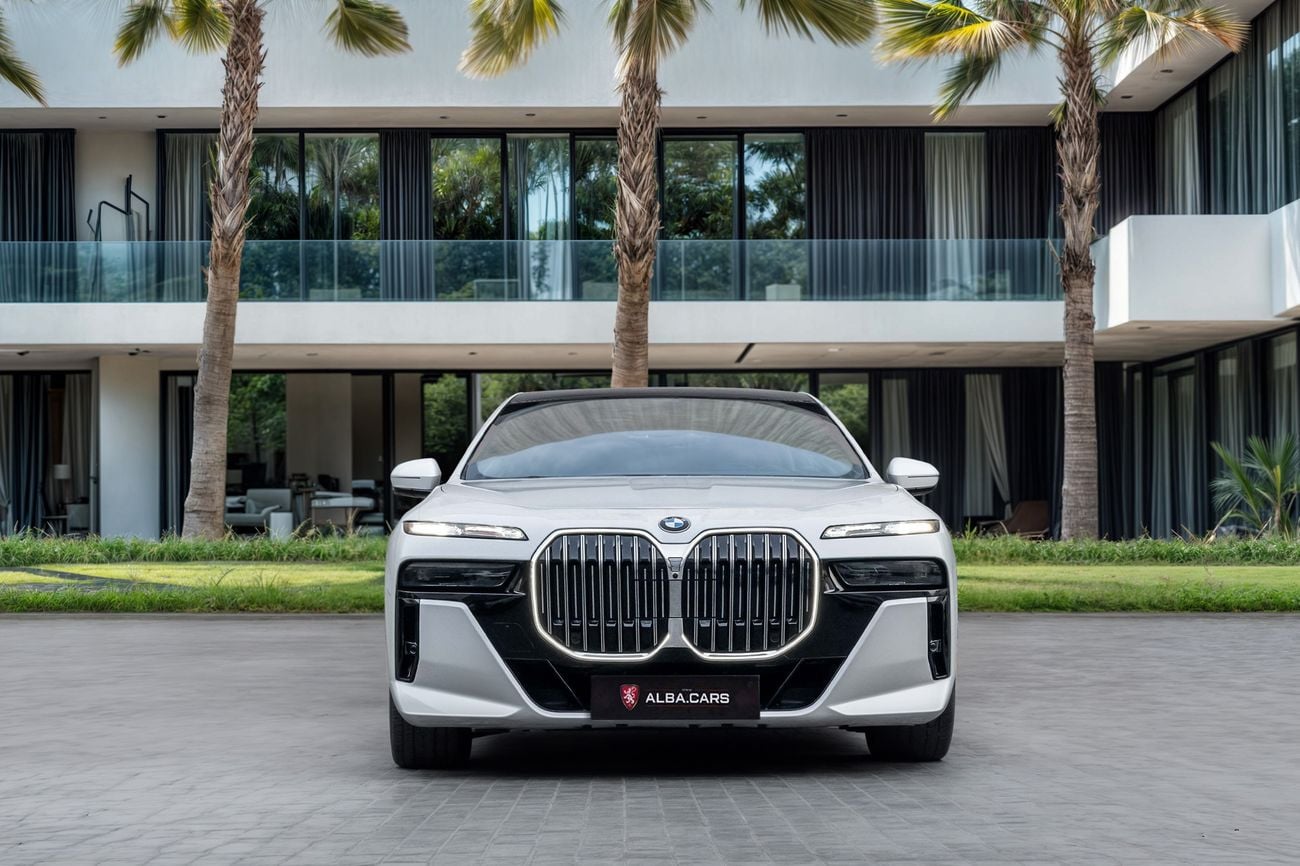 BMW 735i 735i 4,505 P.M | 735i M-Kit | BMW Warranty + S/Contract | 0% Downpayment