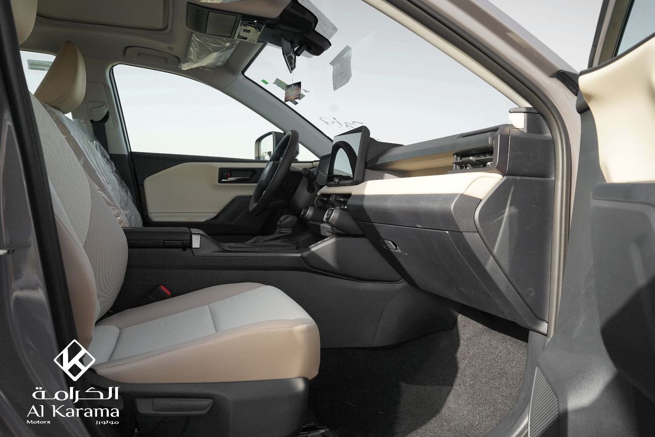 تويوتا راف ٤ XLE HEV 2.5L Hybrid Engine - 10.5" Screen - Radar - Moon Roof - Rear Camera - GCC Specs - Zero KM