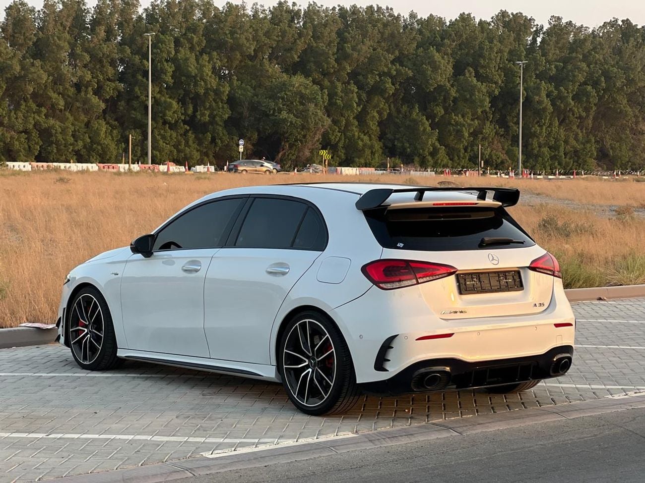 Mercedes Benz A35 AMG 4MATIC PREMIUM