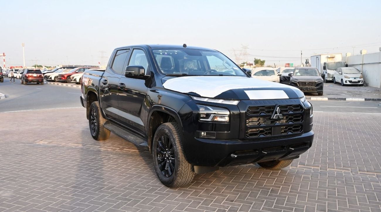 ميتسوبيشي L200 GL ميتسوبيشي L200 2.4 لتر سبورتيرو ديزل DC 4WD 6AT GLS - موديل 2027
