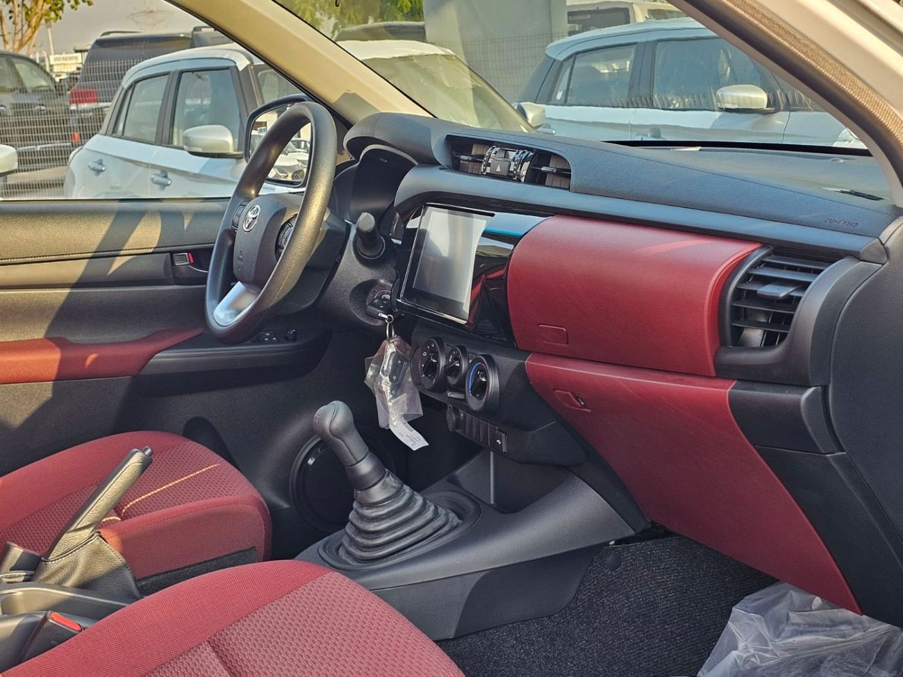 Toyota Hilux NARROW BODY SINGLE CABIN || 2.7L PETROL V4 | 4 HOOKS | FR&RR CHROME BUMPERS (CODE # HPMSC2)