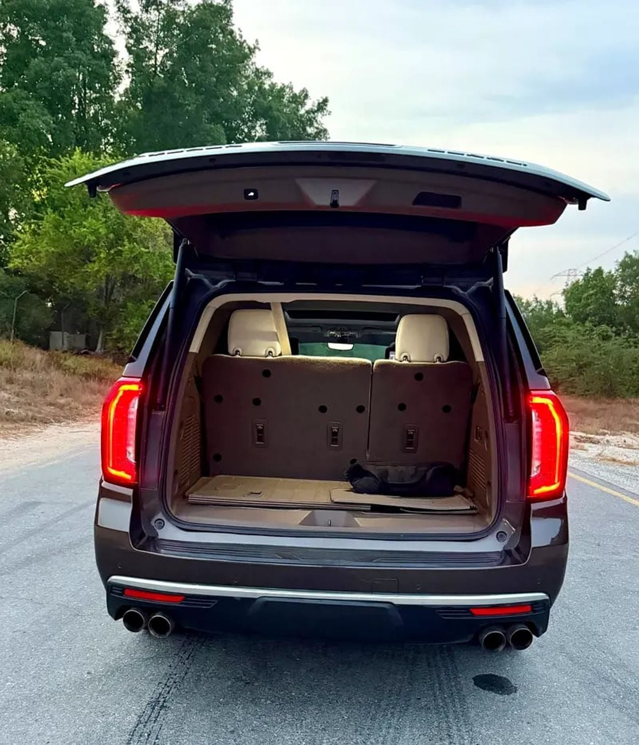 GMC Yukon DENALI | GCC Specs | Pristine Condition جمس دينالي صبغ وكالة خليجي