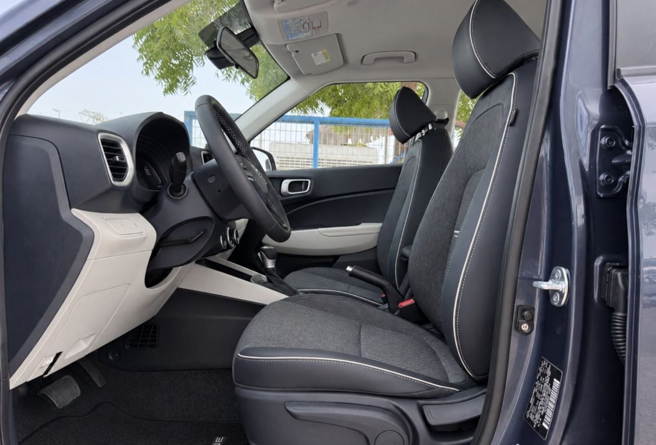 Hyundai Venue 2023 HYUNDAI VENUE 1.6L FWD FULL OPTION