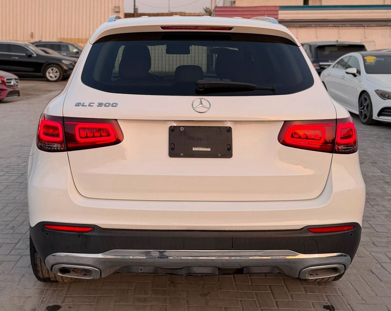 Mercedes Benz GLC 300 STANDARD