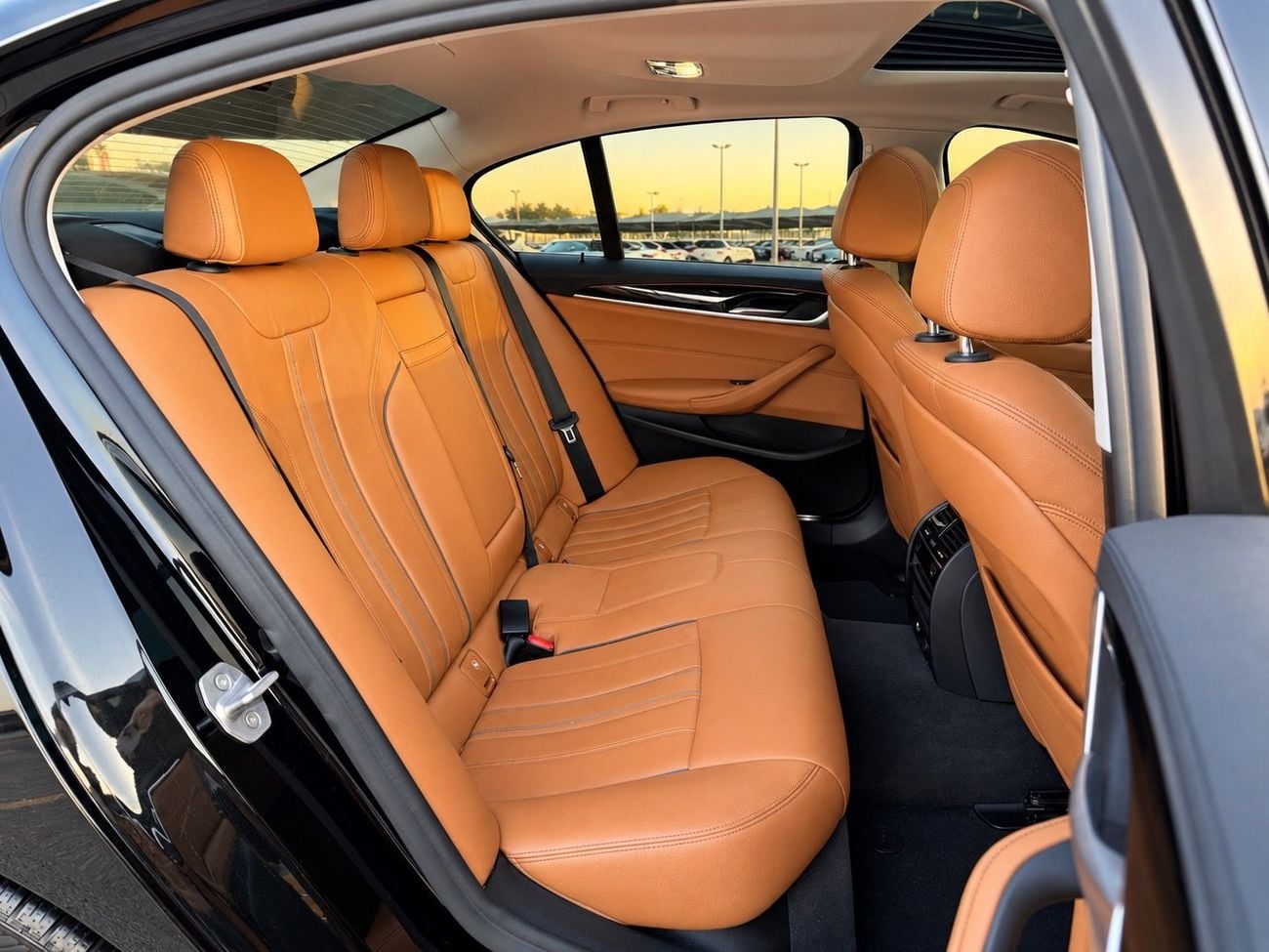بي أم دبليو 520i إكزيكيوتيف BMW 520i Luxury Line | 2019